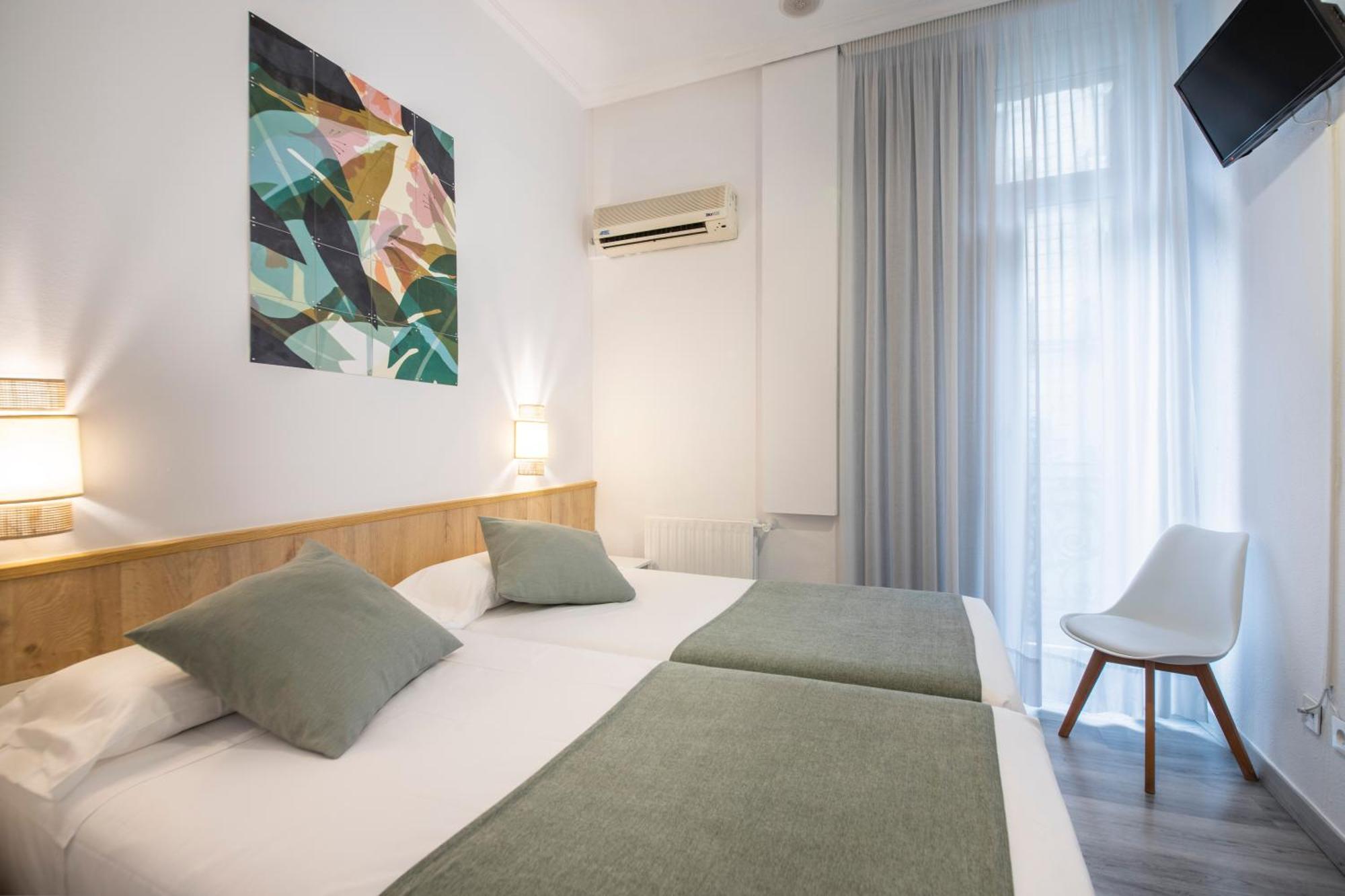 Pension Donostiarra San Sebastian Bagian luar foto