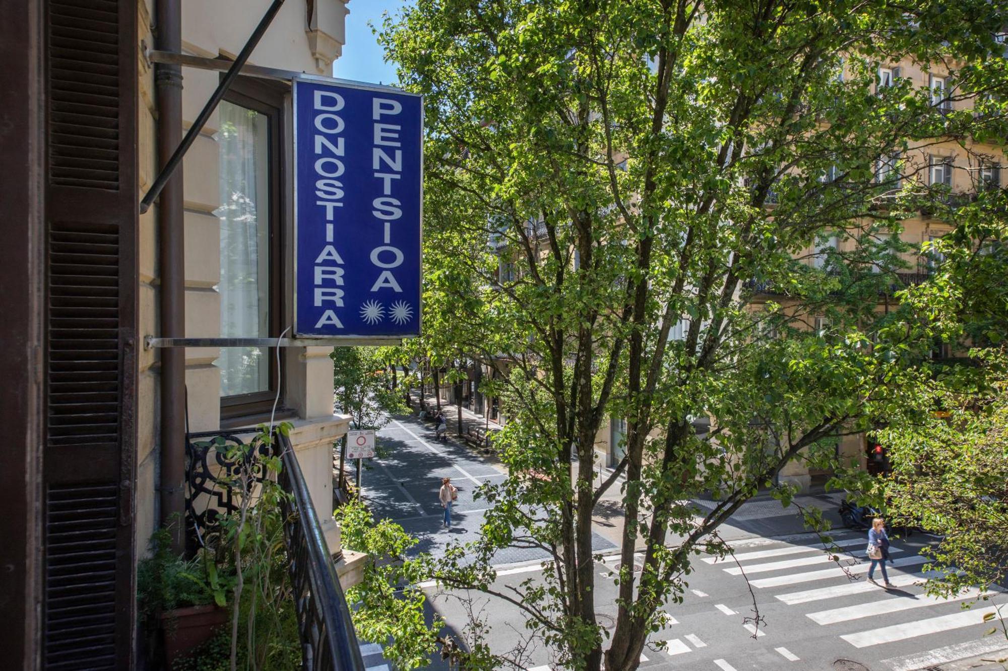 Pension Donostiarra San Sebastian Bagian luar foto